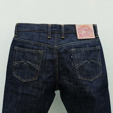 Load image into Gallery viewer, Goldenfield 21oz Unsanforized Extra Deep Indigo Selvedge Denim