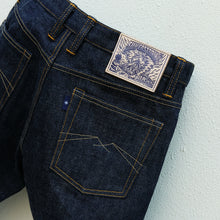 Load image into Gallery viewer, Silverstorm 18oz Unsanforized Extra Deep Indigo Selvedge