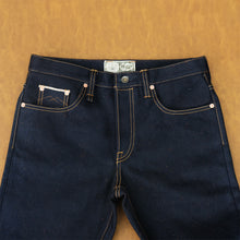 Load image into Gallery viewer, The Earth Hemp 25oz 50% Hemp Blend Deep Indigo x Brown Selvedge Denim