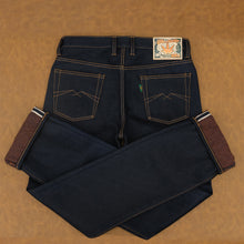 Load image into Gallery viewer, The Earth Hemp 25oz 50% Hemp Blend Deep Indigo x Brown Selvedge Denim